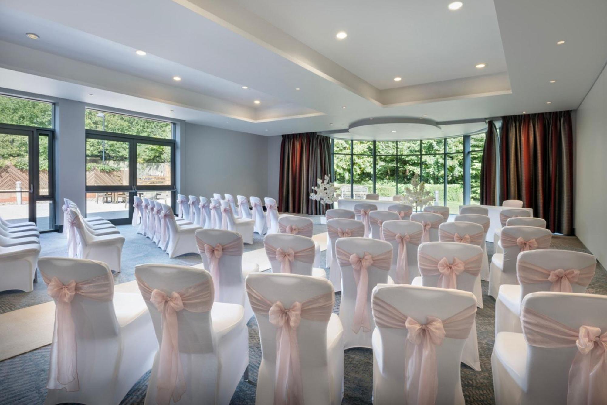 Delta Hotels By Marriott Nottingham Belfry מראה חיצוני תמונה
