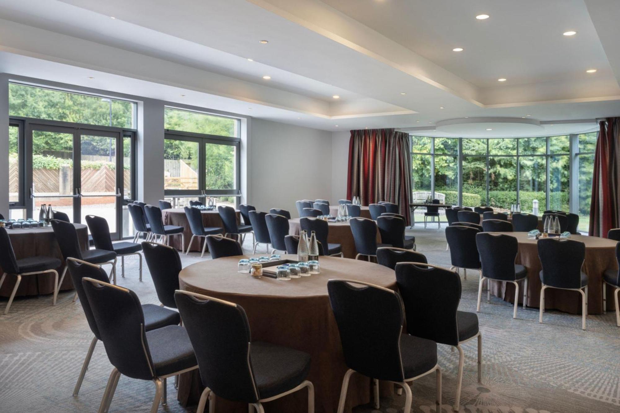 Delta Hotels By Marriott Nottingham Belfry מראה חיצוני תמונה