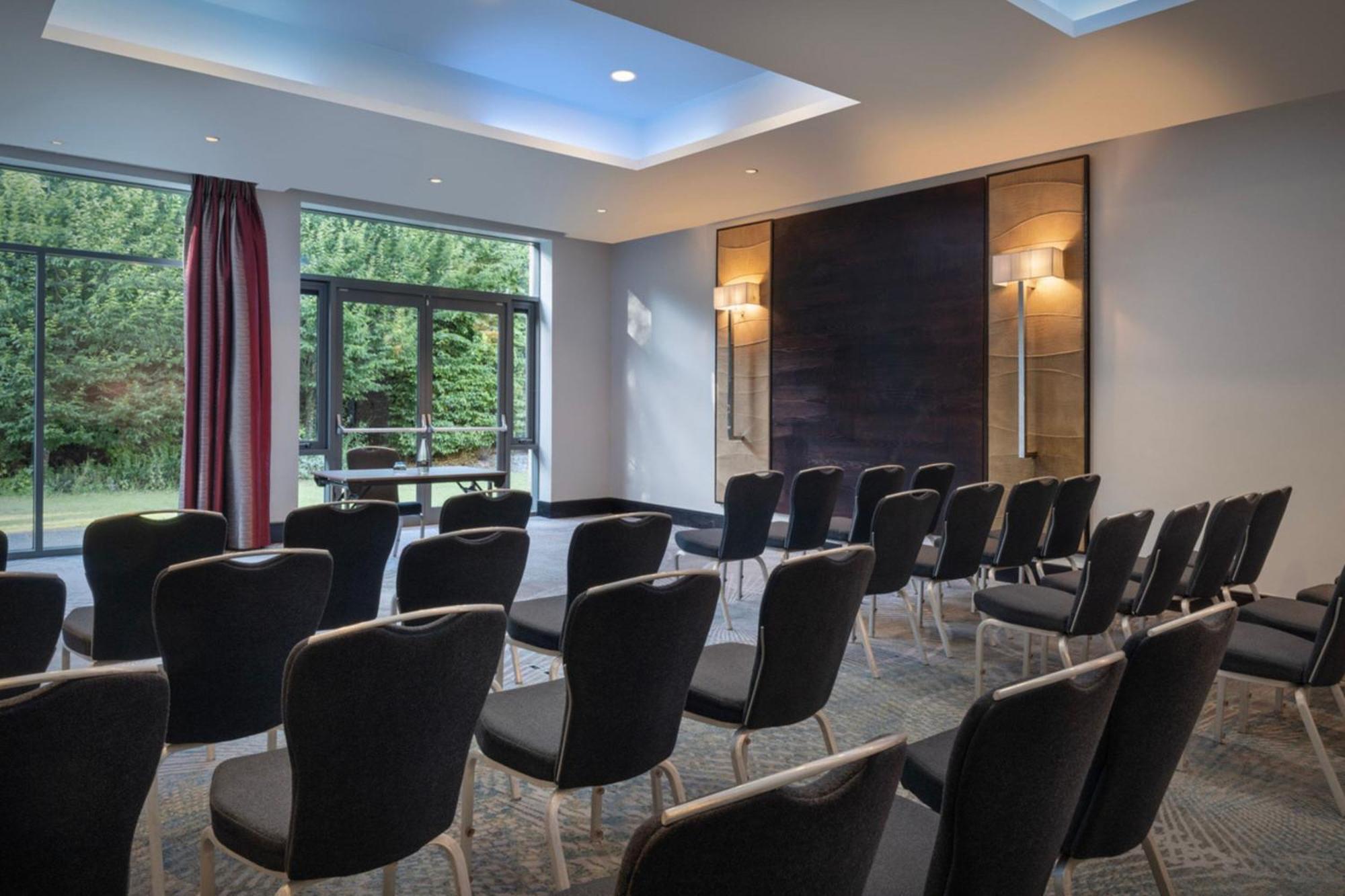 Delta Hotels By Marriott Nottingham Belfry מראה חיצוני תמונה