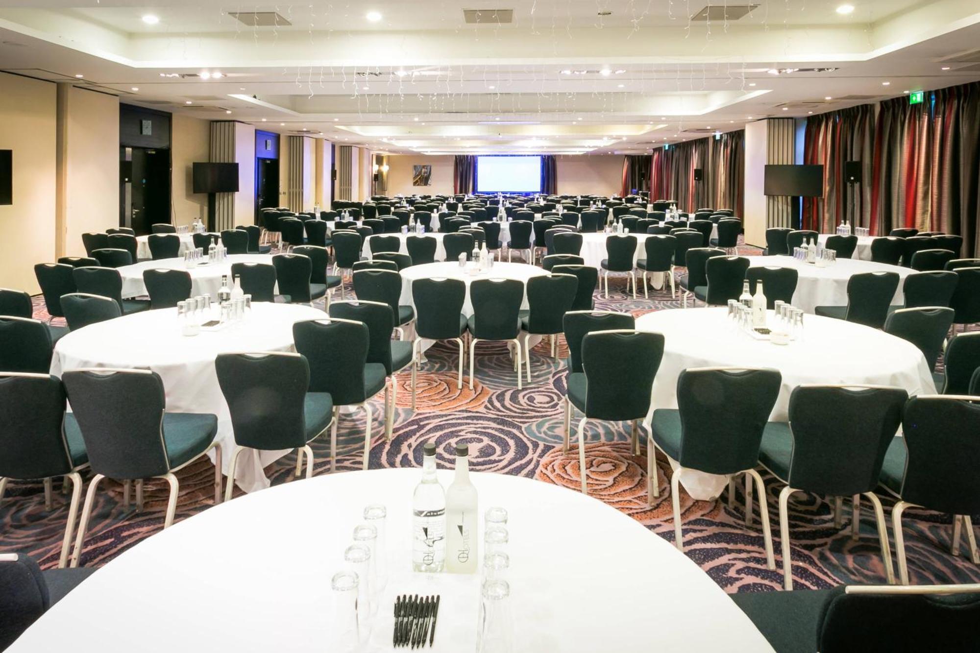 Delta Hotels By Marriott Nottingham Belfry מראה חיצוני תמונה