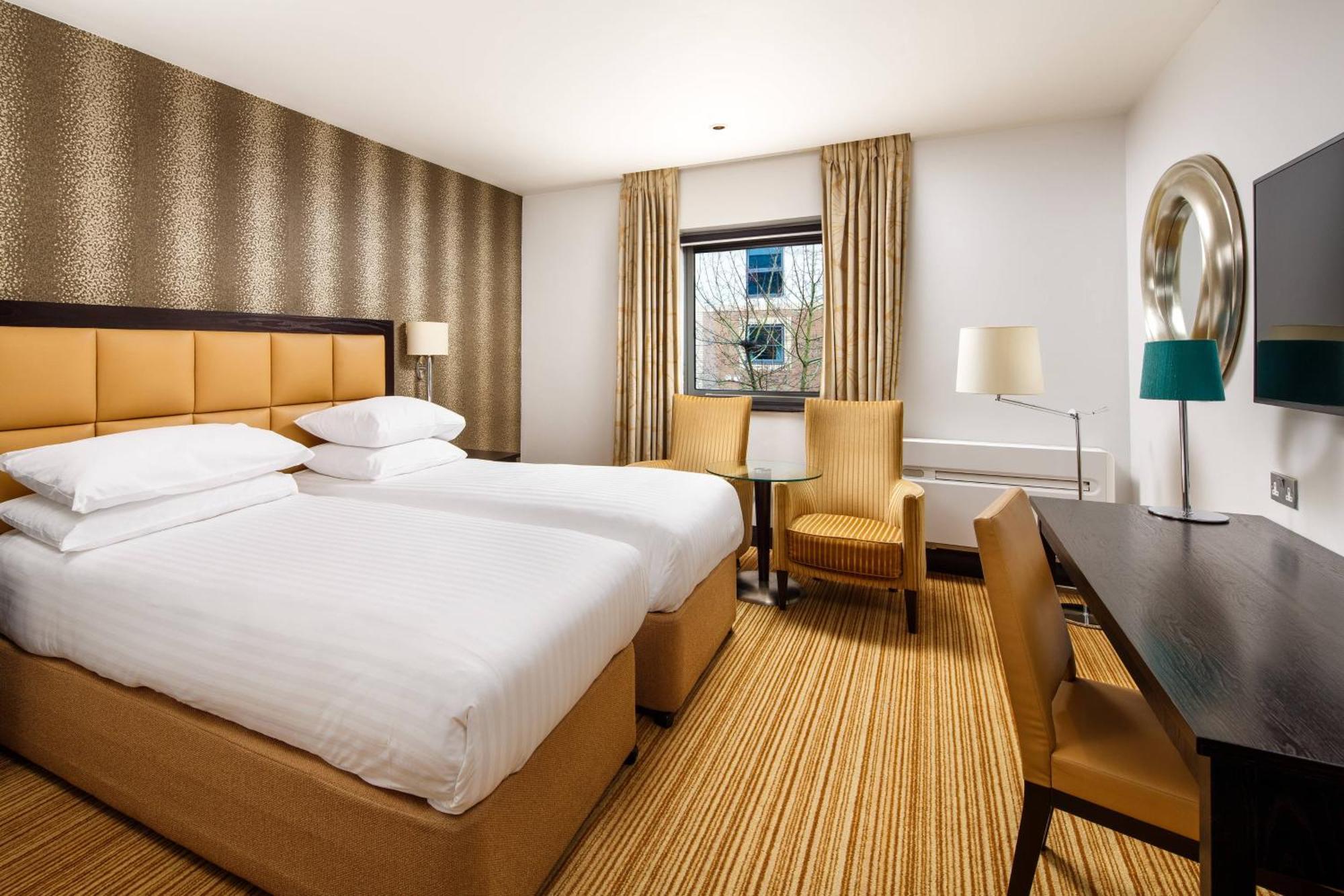 Delta Hotels By Marriott Nottingham Belfry מראה חיצוני תמונה